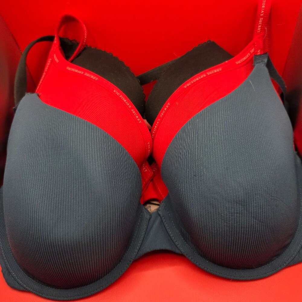 3 Victoria Secret Tshirt bras, 34 DD, assorted colors